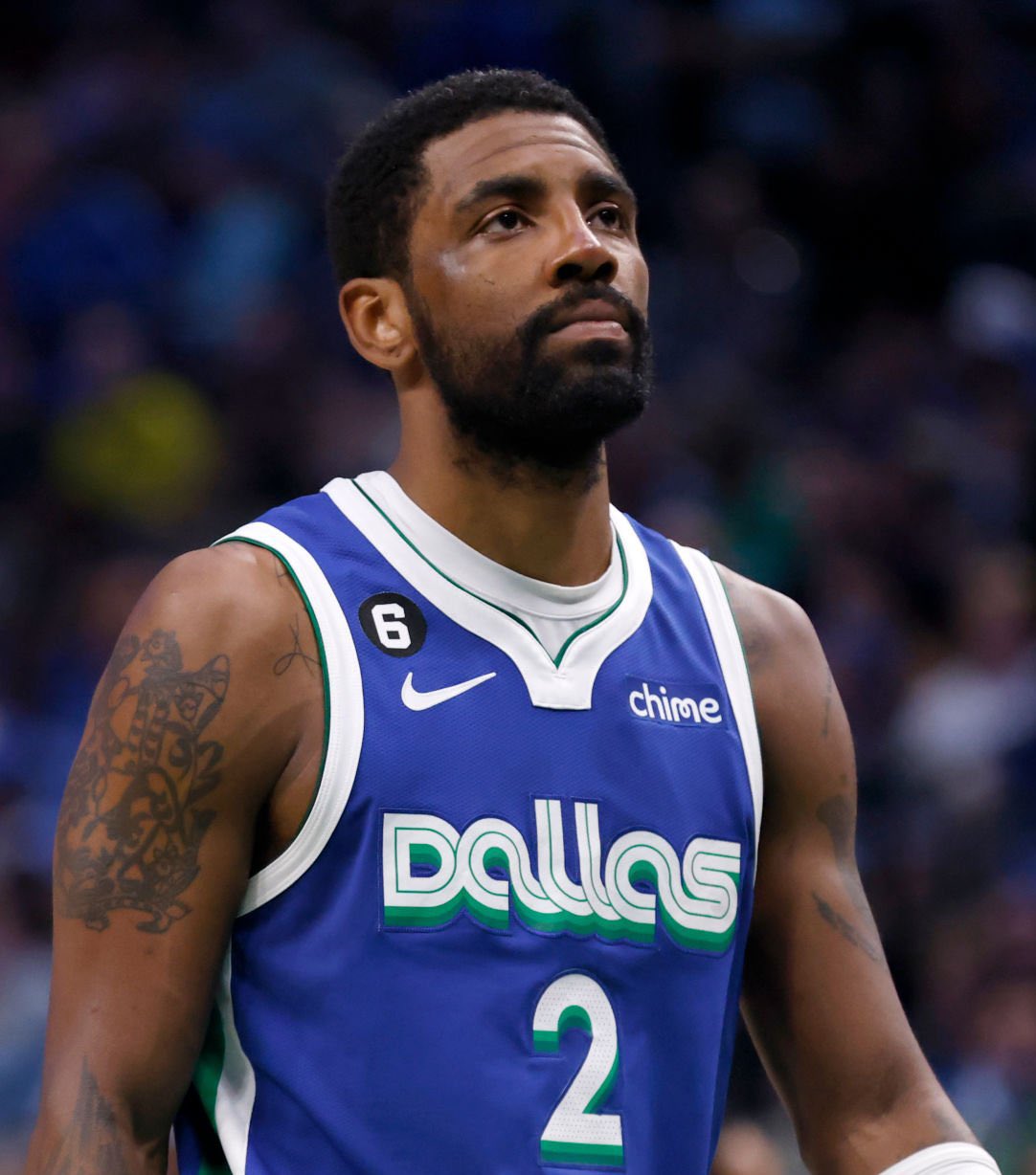 而中场核心 而中场核心