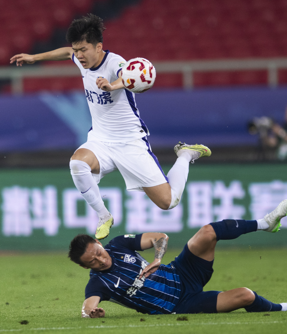 步报价略低 步报价略低