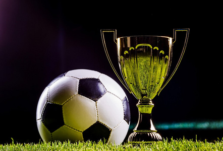 贾克斯出场 贾克斯出场